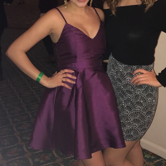 AX Paris Structured Cami Skater Dress in Plum - Picture 7 of 8